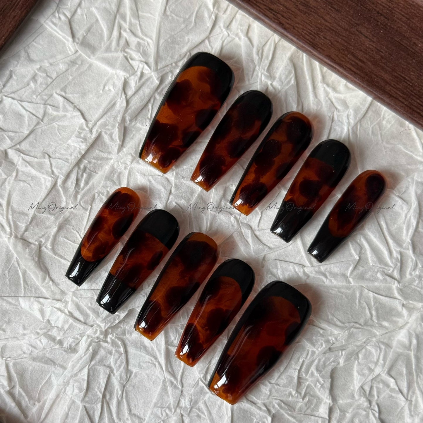 Tortoise Shell Amber water blooming Press on Nails, Blue Abstract handmade Nails, Jelly hand painted nail, fall winter nail