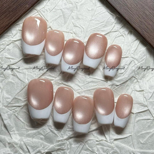 White French tip nude cateye press on nails, light chasing cat eye effect, classy nail design, simple everyday nail,MO692