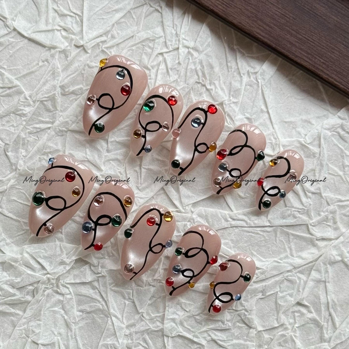 Christmas string lights rhinestone with press on nails, cat eye nail, jelly fake nail, New Year nail, Squiggly Line Nail,MO718