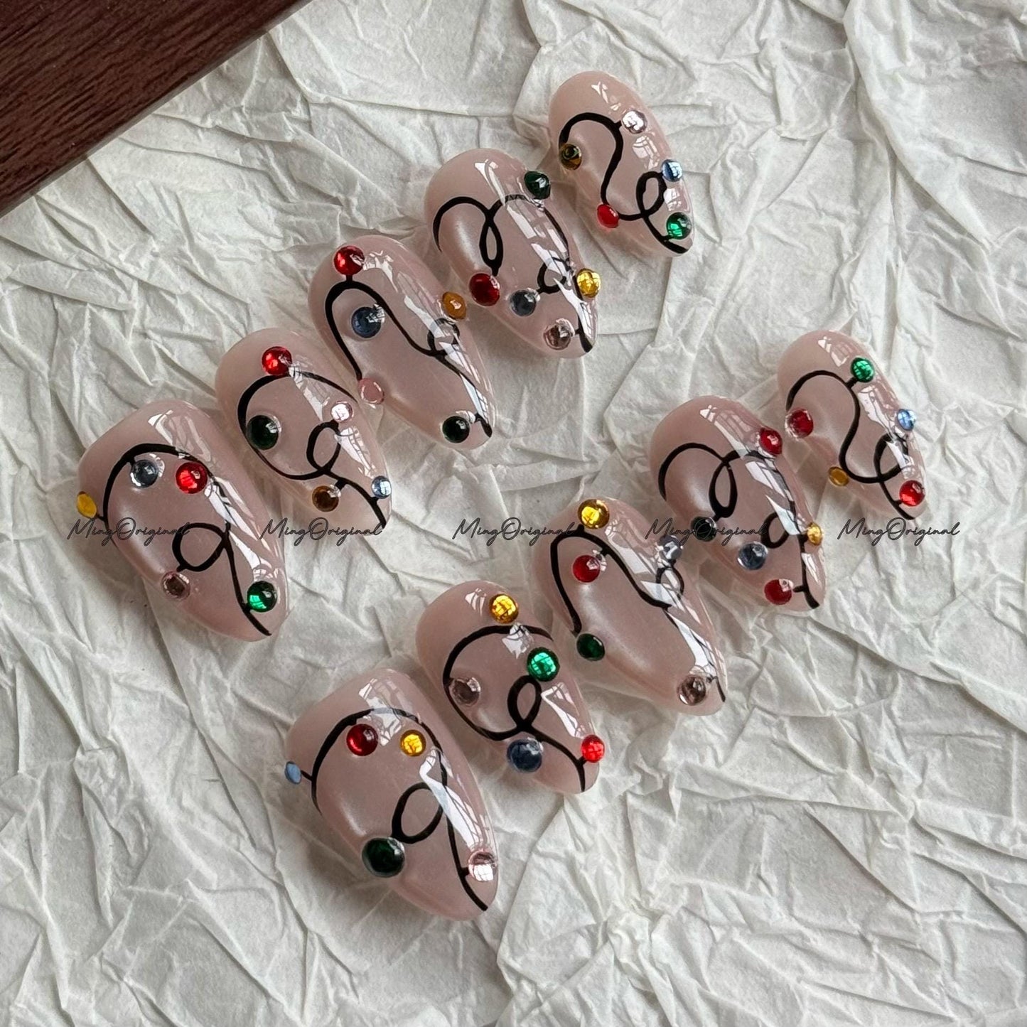 Christmas string lights rhinestone with press on nails, cat eye nail, jelly fake nail, New Year nail, Squiggly Line Nail,MO718