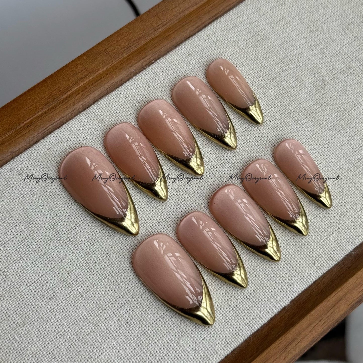 Gold Chrome Tip Press on Nails, Nude Cat Eye Classy French Tip Gold Mirror Chrome hand painted fake Nails,Everyday nail, glue on nail, MO697
