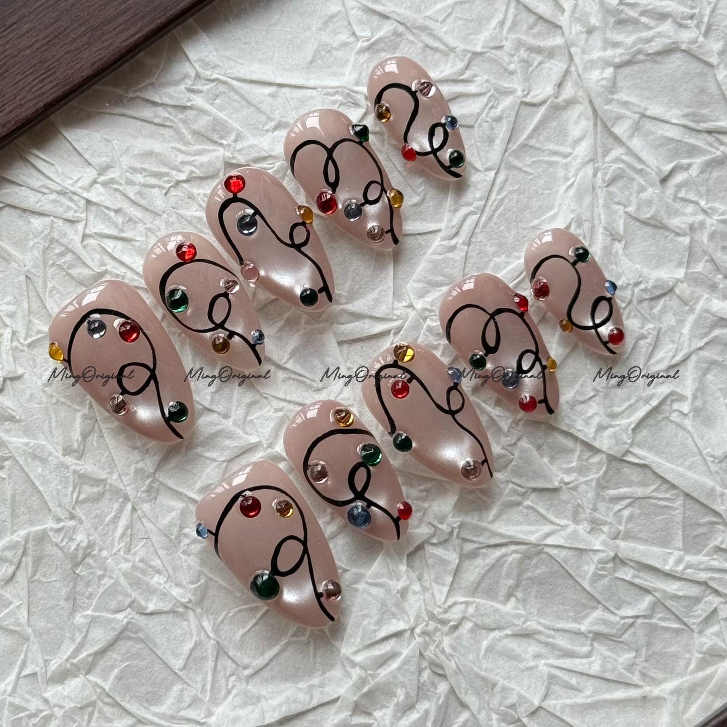 Christmas string lights rhinestone with press on nails, cat eye nail, jelly fake nail, New Year nail, Squiggly Line Nail,MO718
