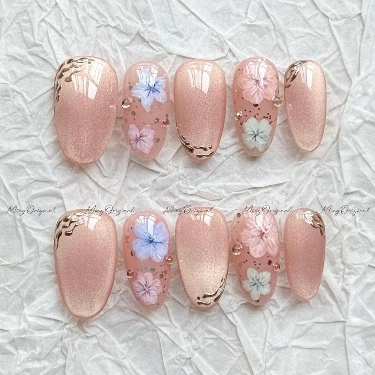 Elegant Pastel Flower Petal Feminine press on nails, Cat Eye and Gold Accents, wedding bridal art nail, reusable nail, gift for her, MO721