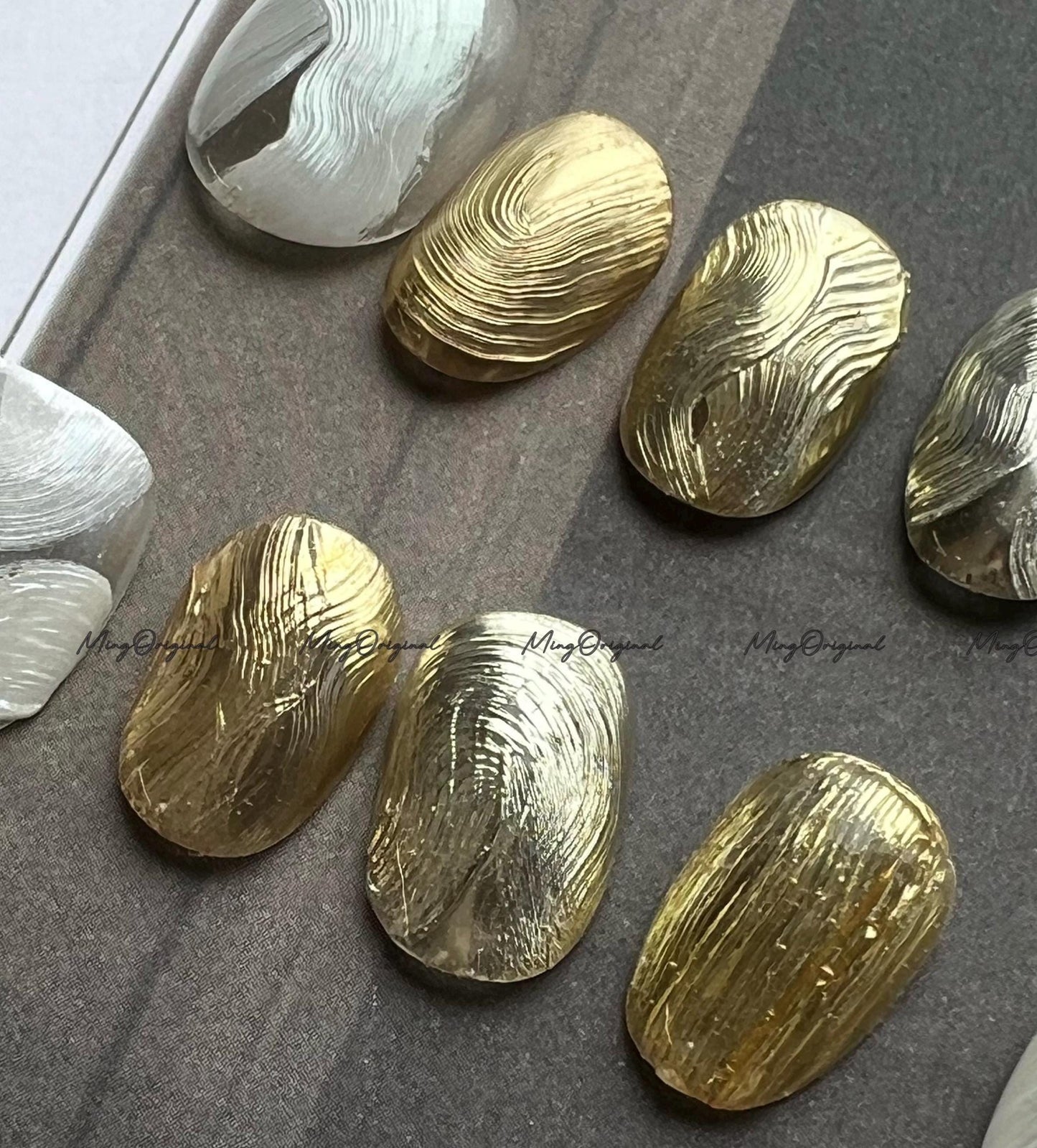 Textured Gold Chrome Press on Nails, Art nails, Classy gold hand painted fake Nails, glue on nail, reusable nails, MO746