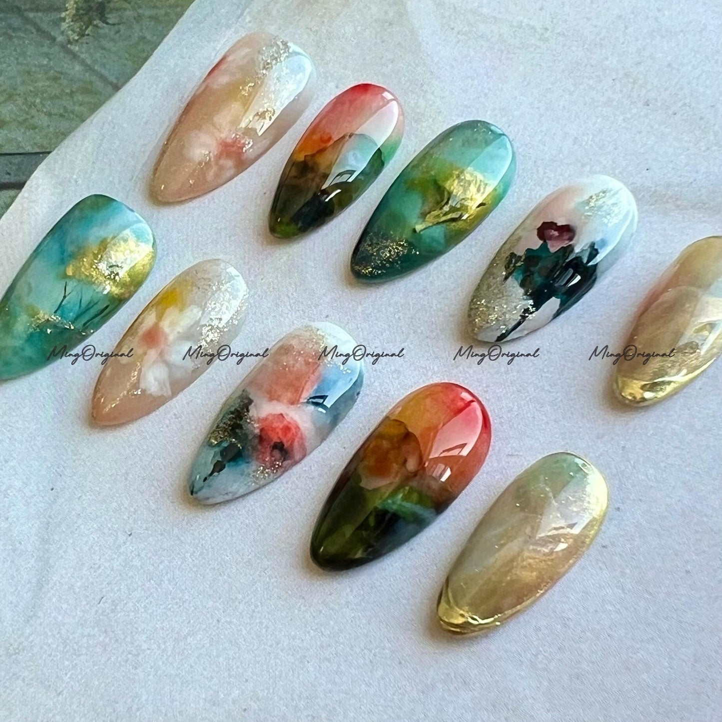 Oil Painting-Inspired Press-On Nails, Hand-Painted Floral & Glitter Art, Glossy Multicolor Nail Set, Reusable Nails, MO748