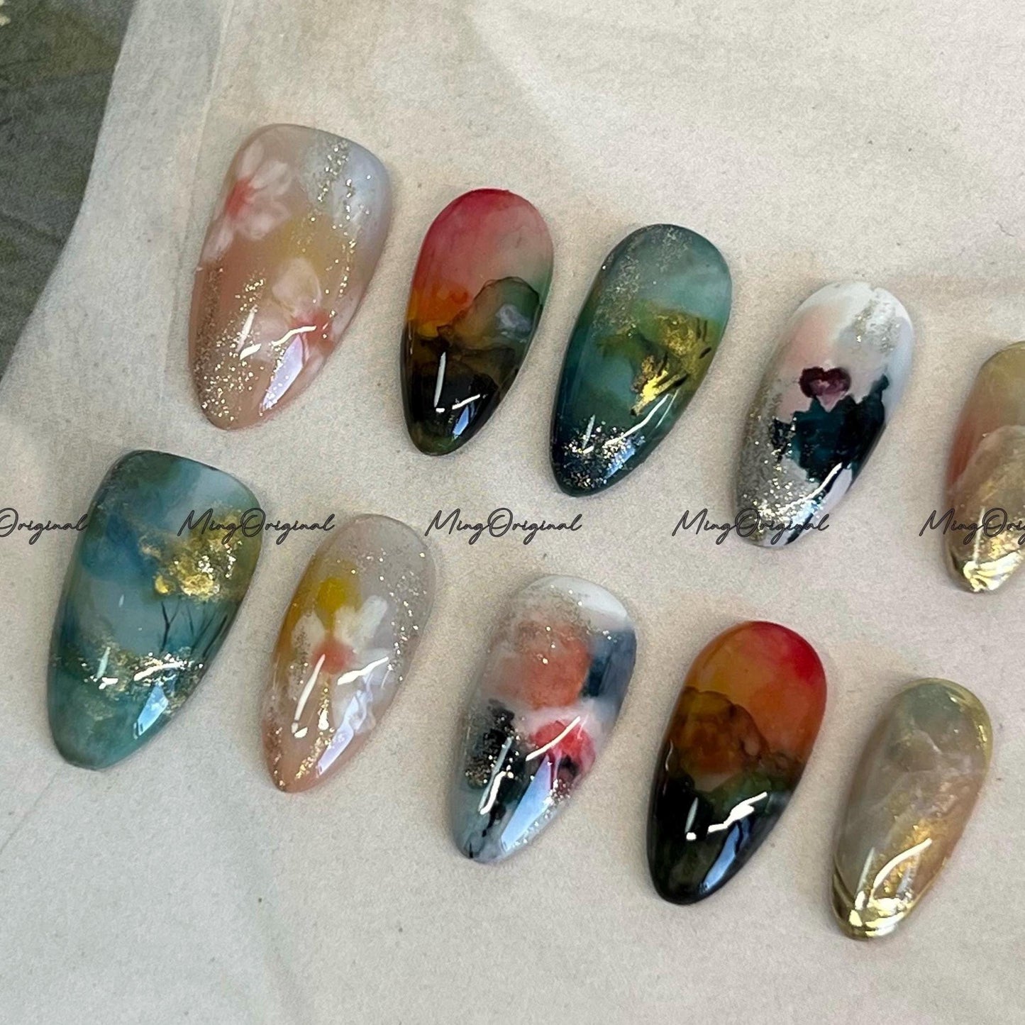 Oil Painting-Inspired Press-On Nails, Hand-Painted Floral & Glitter Art, Glossy Multicolor Nail Set, Reusable Nails, MO748