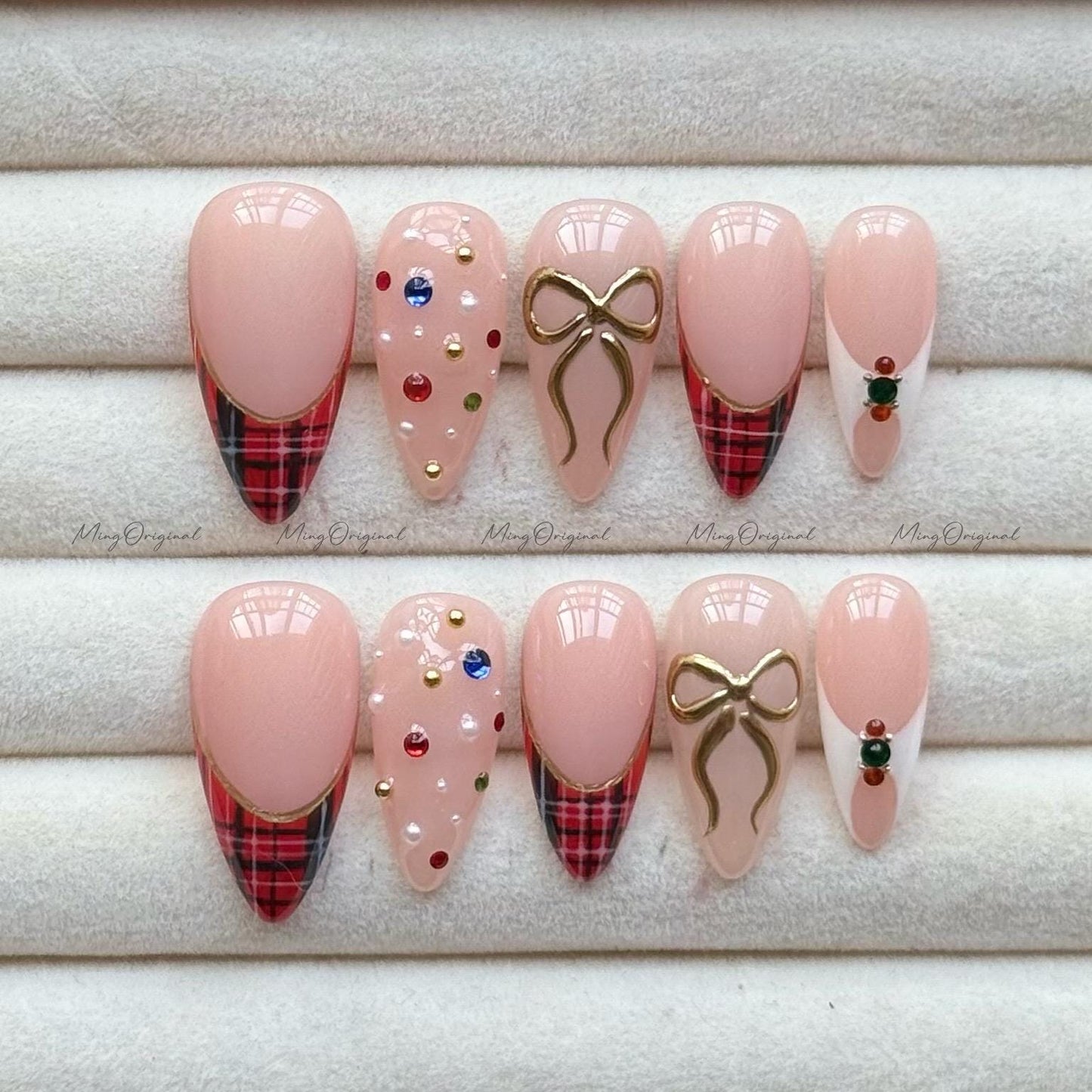 Christmas Plaid Press on Nail, rhinestone and gold bow nails, French tip design, Reusable Nails, Holiday Fake Nails, Fake Nail, MO735