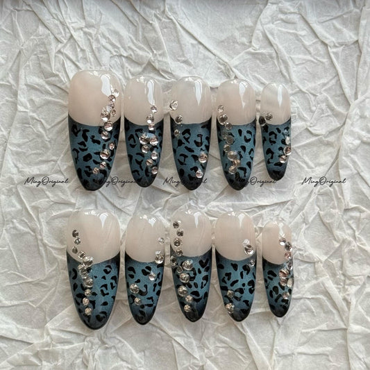 Teal Leopard Gradient Press-On Nails, Nude to Black Animal Print with Rhinestone Accent, Reusable Nails, MO757