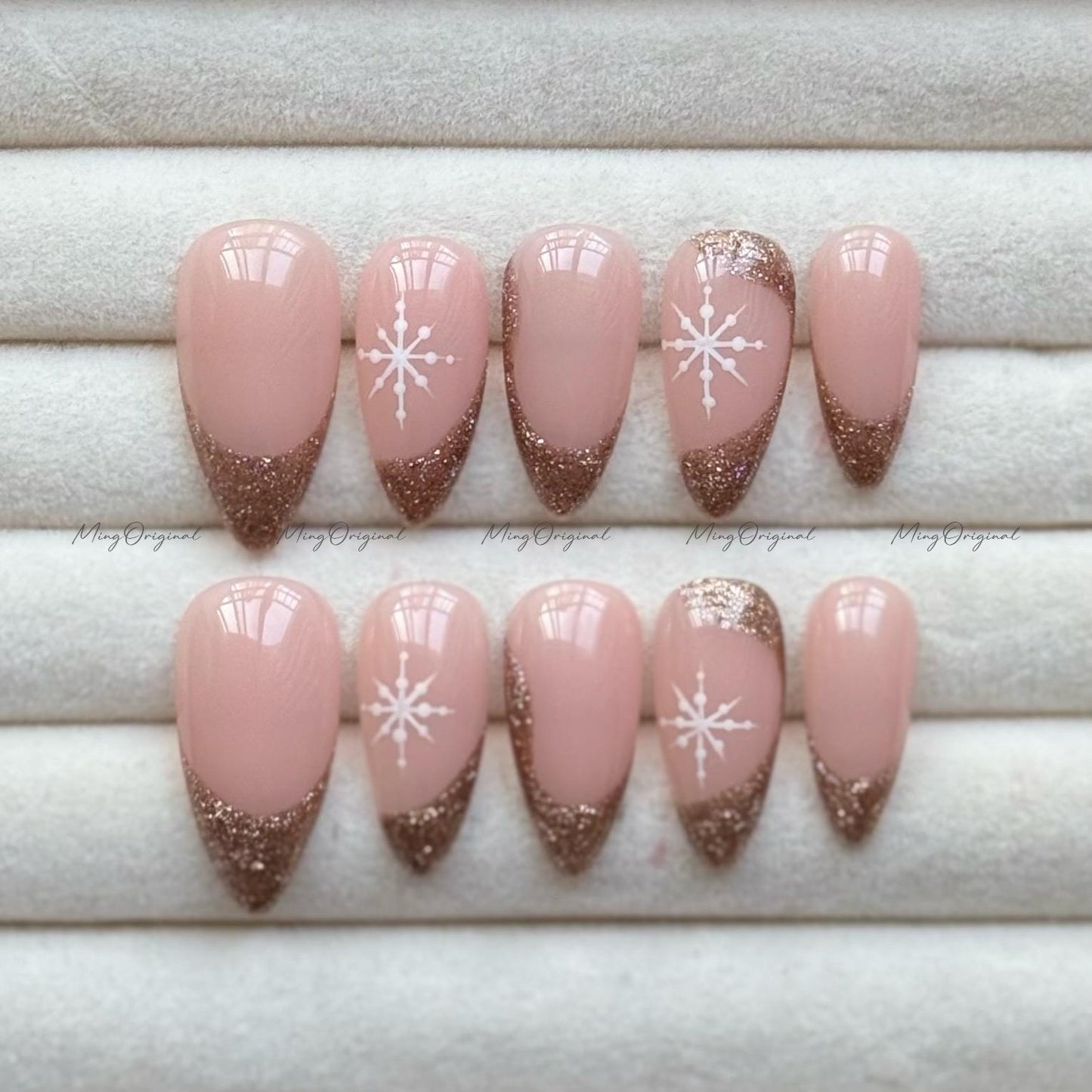 Snowflake Glitter French Tip Press-On Nail, Minimalist design, reflective sparkling french tip nails, champagne gold Christmas nail, MO735