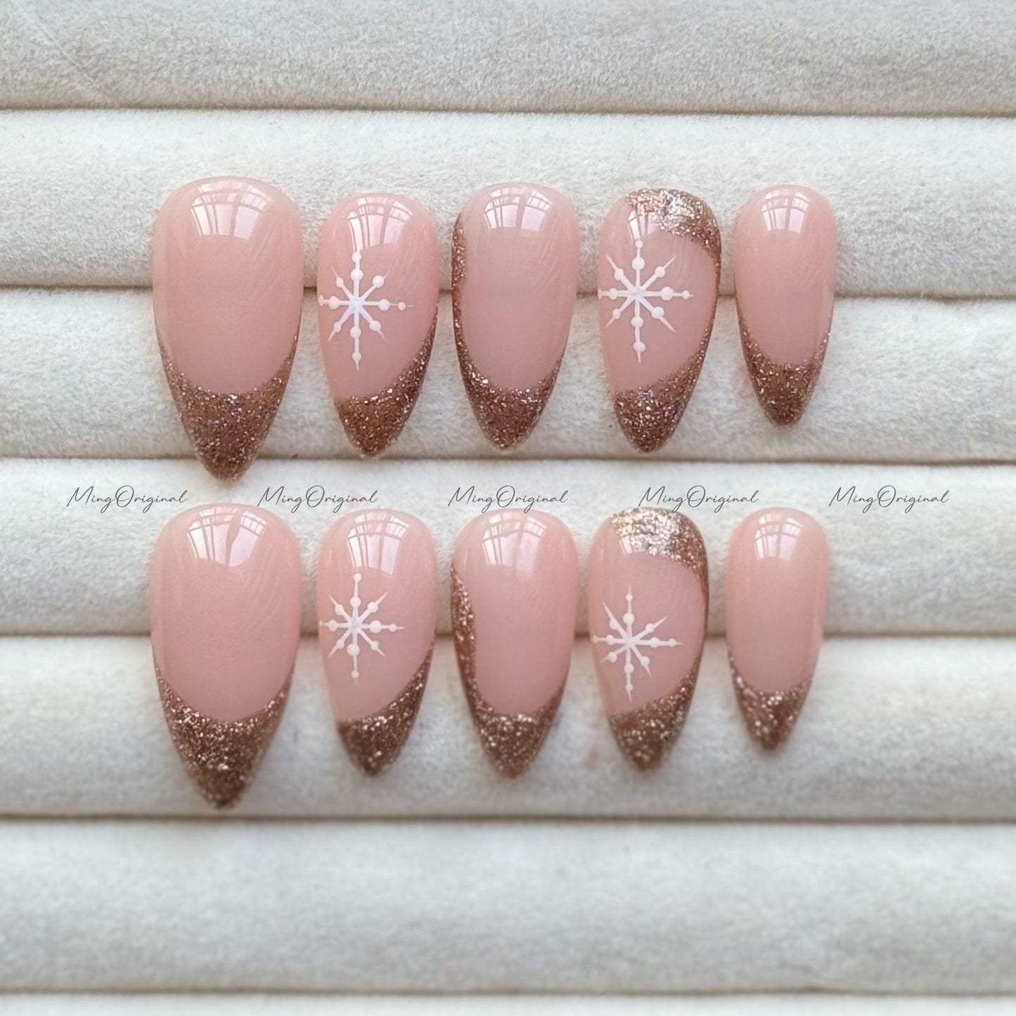 Snowflake Glitter French Tip Press-On Nail, Minimalist design, reflective sparkling french tip nails, champagne gold Christmas nail, MO735