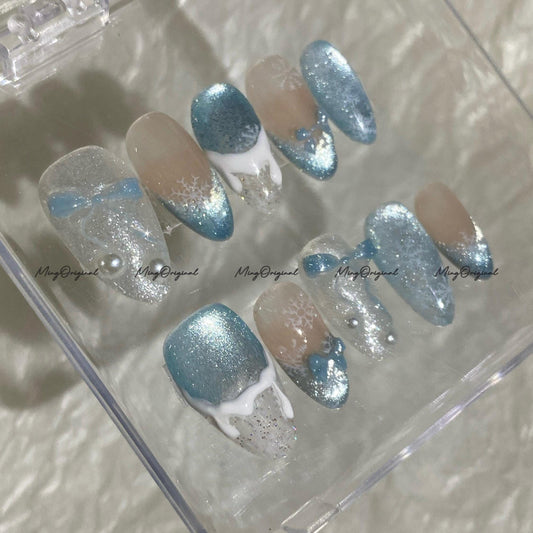 Frozen Sparkle Blue Ombre Press-On Nails, Reusable Glitter Snowflake Nail Set with Pearls, 3D Nail, Cat Eye Nails, MO737