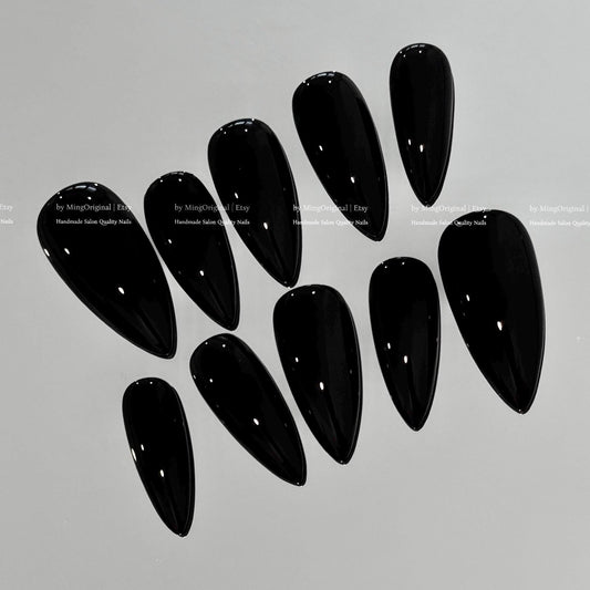 Solid Classic True Black color press on nails, opaque black nail, reusable nail, MO775