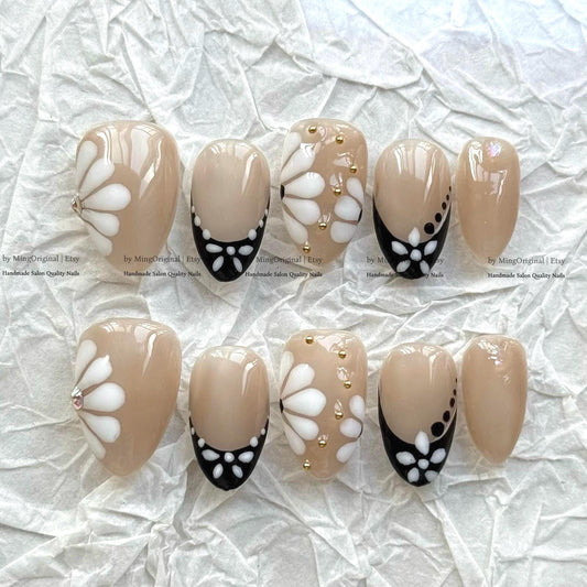 Daisy Press On Nails, Black White French Tip, Handmade Floral Nail Art, Gold Studded Nude Nails, Elegant Reusable Luxury False Nails,MO852