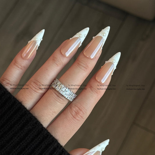 Pearl French Tip Press On Nails, Glazed Donuts Pearlescent Chrome White Glue On Nails, Nude Fake Nails, Bridal Manicure MO858