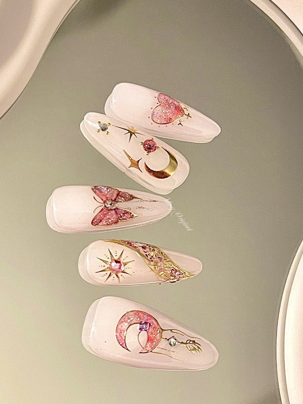 Milky White Moon n butterfly wings press on nail, pink heart with gold chrome Fake nails, star and moon  art nail